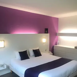 Latitude Ouest Restaurant & Locronan